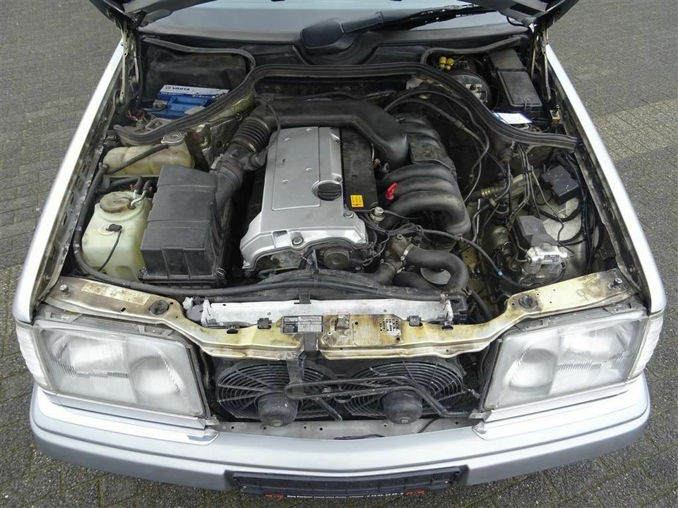 Mercedes-Benz 320 CE 2.Hand KLIMA Deutsches Modell 83TKM TOP in Velten