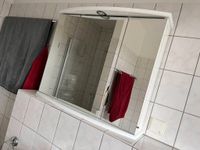 80 cm 3D WC Spiegelschrank sehr guter Zustand weiß J053018 053018 Nordrhein-Westfalen - Remscheid Vorschau