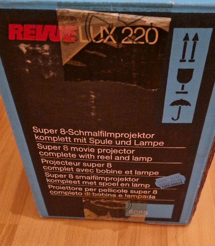 Super 8-Schmalfilmprojektor Revue Lux 220 in Herdorf