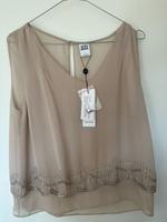 NEU Blusentop Chiffon Gr. 40 Vero Moda beige Nordrhein-Westfalen - Niederkassel Vorschau