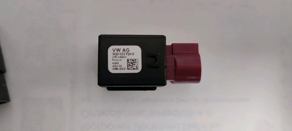 Original USB Adapter 5Q0035726G VW Passat B8 in Gevelsberg