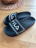 Badelatschen /-Schuhe dunkelblau weiß - Fila gr 34 Bayern - Ebersberg Vorschau