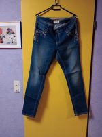 NEU ! Jeans  mit schönen grauen Dekor Gr.42 Niedersachsen - Hambergen Vorschau