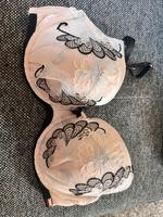 BH Hunkemöller Noir Größe 85/100 D Bayern - Pentling Vorschau