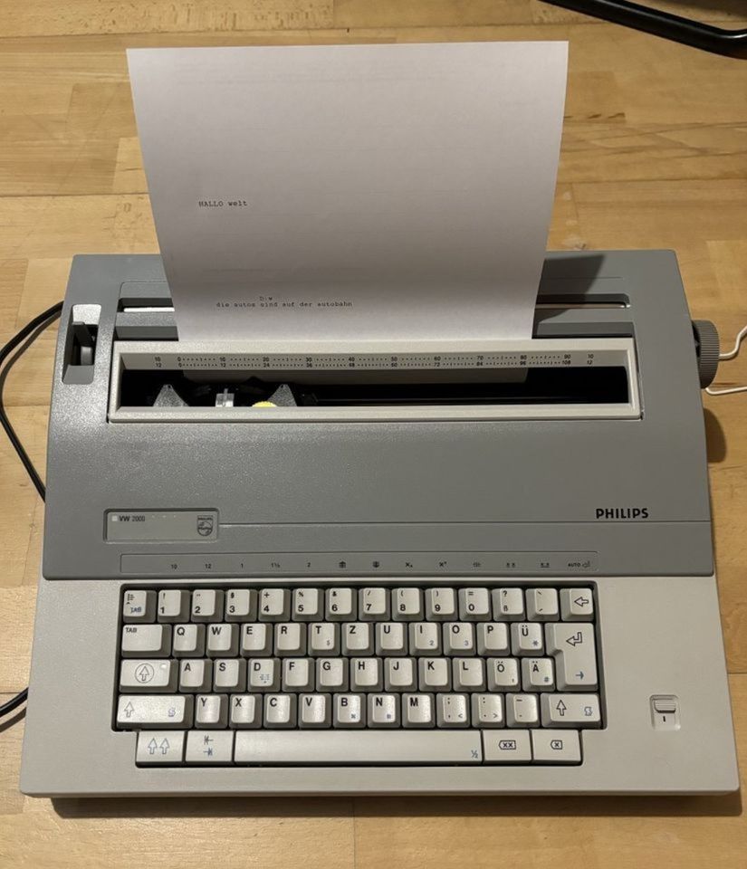 Elektronische Schreibmaschine - Philips VW2000/02 in Berlin
