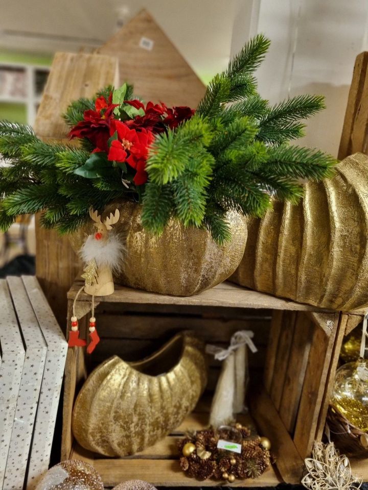 1x Deko-Vase/Pflanzschale groß antik-gold Terracotta Weihnachten in Halle