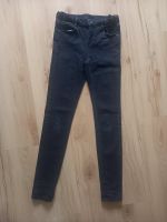 Esprit Mädchen Jeans schwarz Gr. 176 slim verstellbar Nordrhein-Westfalen - Stolberg (Rhld) Vorschau