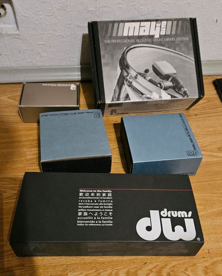 dw Drum Workshop Collectors Performance Design Zubehör Kartons in Bürstadt