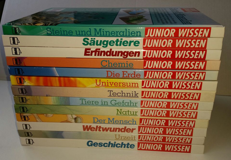 12 Bücher der Reihe "Junior Wissen" / Unipart-Verlag (gebraucht) in Weinstadt