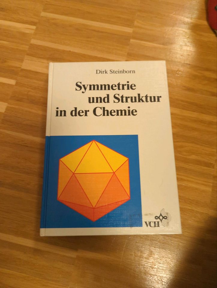 Symmetrie und Struktur in der Chemie in München