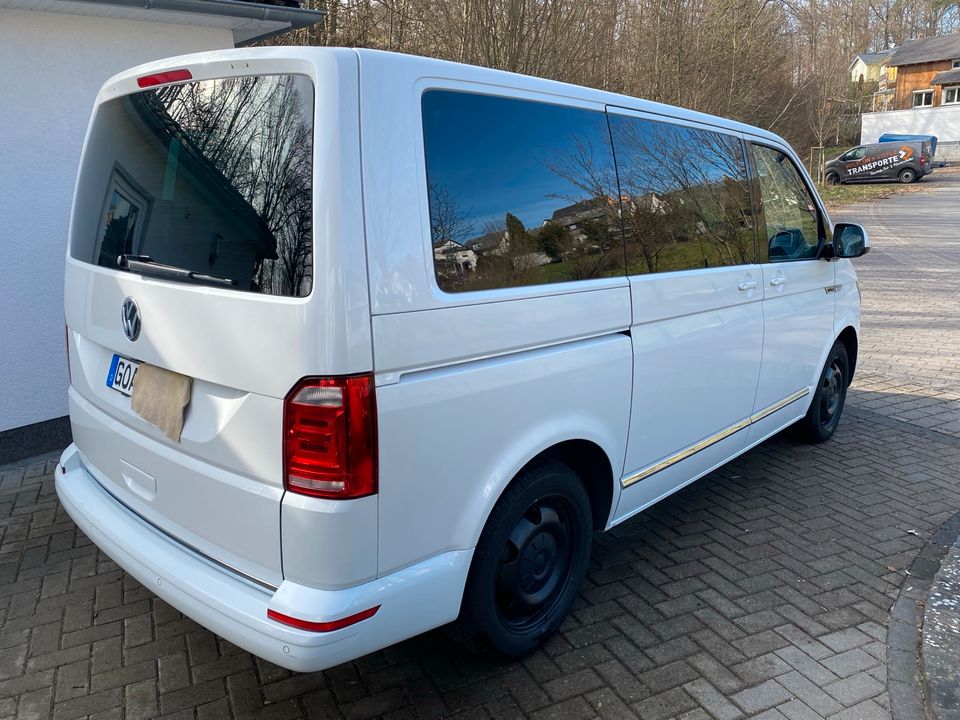 Volkswagen T6 Multivan 2.0 TDi+LED+AHK+DCC+e- Türen+Dynaudio in Emmelshausen