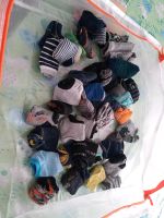 41 paar Kinder Socken in guten Zustand ( 27-33große) Nordrhein-Westfalen - Oerlinghausen Vorschau