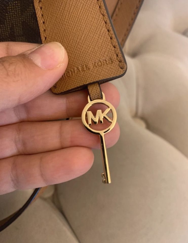 Michael Kors Umhängetasche Tasche Damen cognac braun in Bottrop