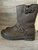 UGG Stiefel Größe 40 Neuhausen-Nymphenburg - Neuhausen Vorschau