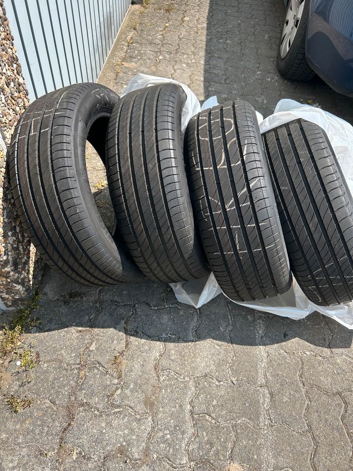 4 Sommerreifen Michelin 195/55r16 in Burgdorf