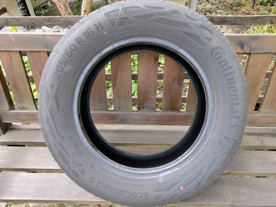 Continental Sommerreifen 205/60 R 16 H in Panketal