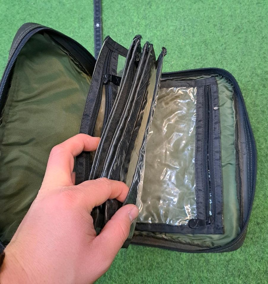 "X2" Vorfachmappe Karpfenangeln Tackle Bag Rig Board Tasche Carp in Bad Bentheim