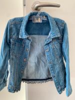 Bellybutton Jeansjacke mit Rüschen Gr 110 Baden-Württemberg - Mutlangen Vorschau