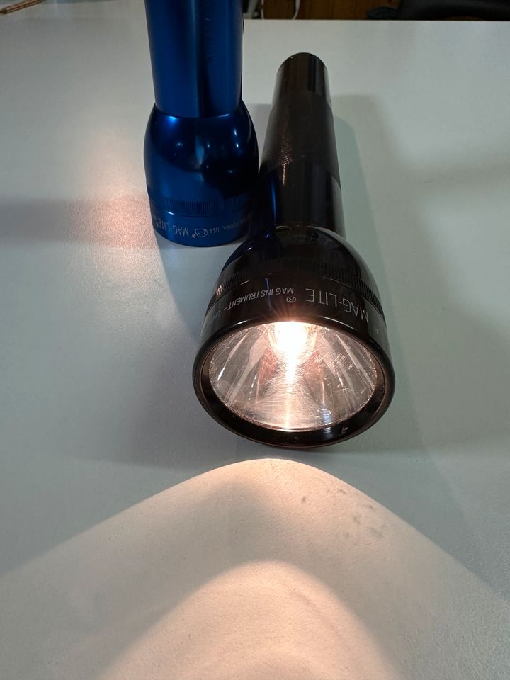 2 x Mag-Lite 31,5/26 cm Taschenlampen - siehe Beschreibung in Eppelborn