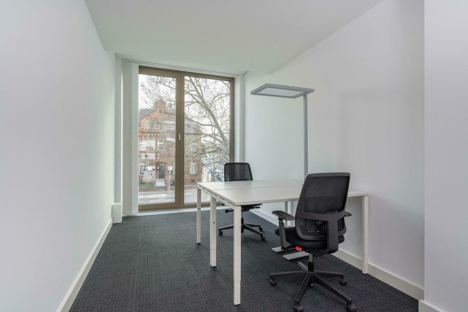 Unbegrenzter Bürozugang zu unseren Öffnungszeiten in Regus WIESBADEN, Connect in Wiesbaden