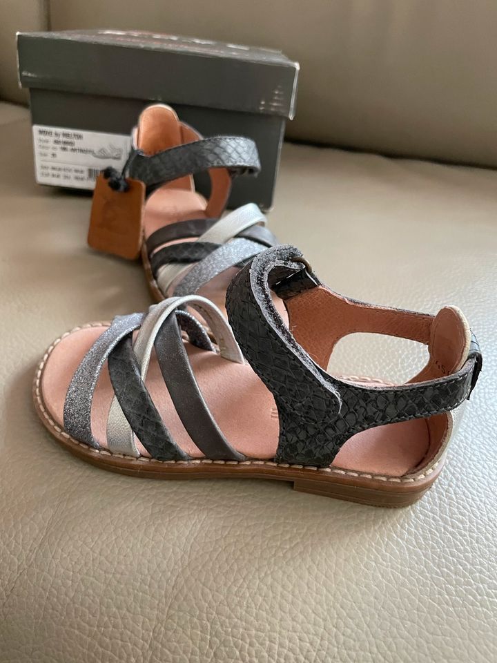 Kinder Sandalen Move by Melton Gr. 25 in Bayern - Knetzgau | Gebrauchte  Kinderschuhe Größe 25 kaufen | eBay Kleinanzeigen ist jetzt Kleinanzeigen