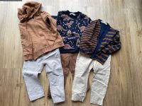 Tolles Set für Jungen Hosen Pullover Strick-Jacken 98 104 Brandenburg - Falkensee Vorschau