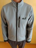 Jack Wolfskin Softshelljacke Größe 42 Hessen - Eschborn Vorschau