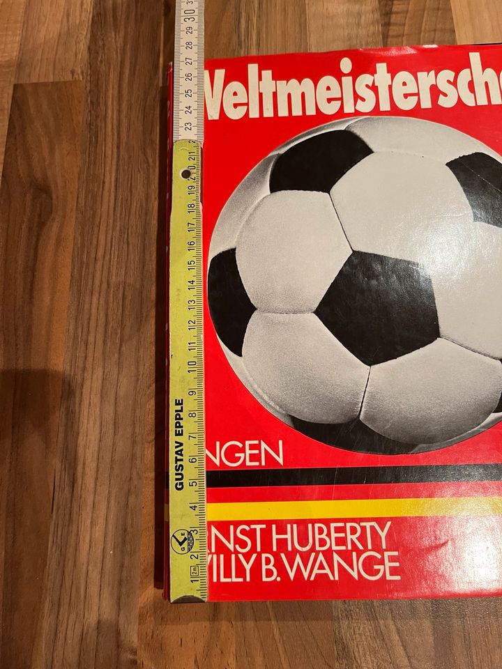 Fußball Weltmeisterschaft | WM 1974 / 1978 | Ernst Huberty u.a. in Hamburg