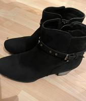 Leder Stiefeletten Schuhe Deichmann 39 schwarz Absatz Nordrhein-Westfalen - Hennef (Sieg) Vorschau