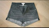 Shorts H&M grau Gr. 34 Neu Baden-Württemberg - Konstanz Vorschau