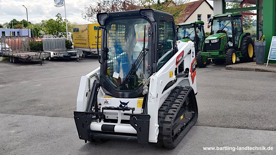 Bobcat T450 Raupenlader Kompaktlader Neumaschine in Detmold