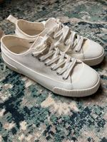 COS sneaker keds beige Gummisohle neu 41 vegan canvas Hessen - Kassel Vorschau