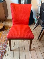 4 rot gepolsterte Stühle aus Holz 60er/ 70er Chemnitz - Kaßberg Vorschau