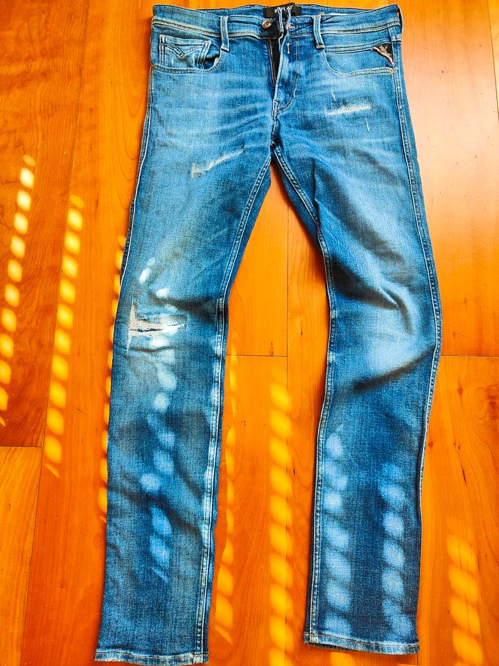Replay Anbass Jeans. 32/34 Slim Fit in Rodgau