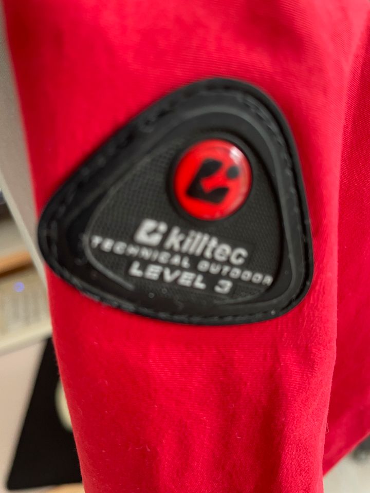 Rote Regenjacke von Killtec  Gr 140 /10 J in Potsdam