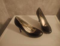 Schwarze Platou Lack Pumps Nordrhein-Westfalen - Dormagen Vorschau