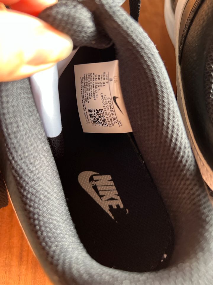 Nike Schuhe 41 in Köln