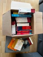 Bücher Kiste gemischt Friedrichshain-Kreuzberg - Kreuzberg Vorschau