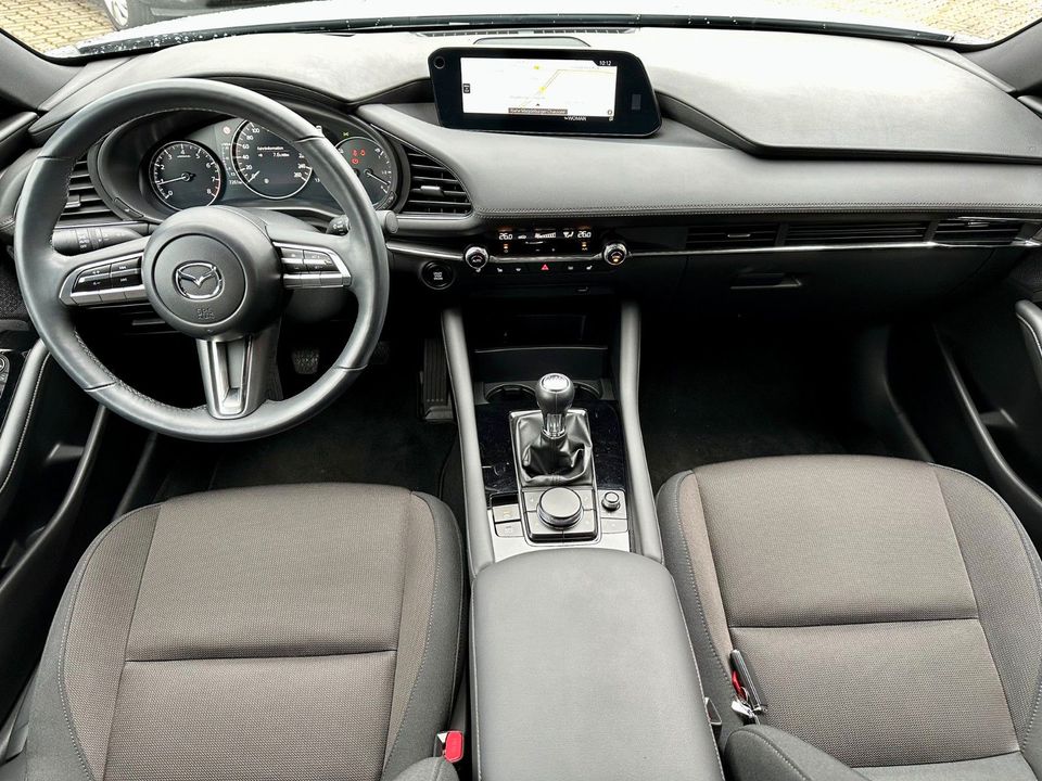 Mazda 3 2.0i Klima,BXenon,Bose,Navi,HeadUp,Kamera in Burg