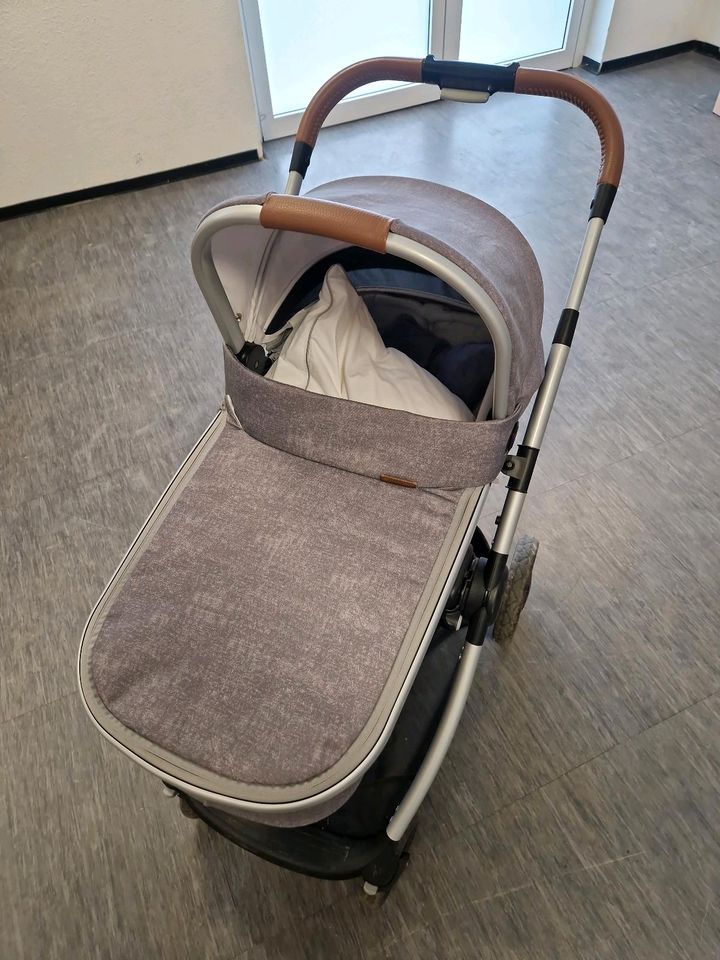 Maxi Cosi Kombi Kinderwagen ab Geburt bis 4 Jahre in Hattingen