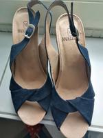 Madeleine Highheels dunkelblaues Wildleder 40 (1x getragen) Bayern - Eckental  Vorschau