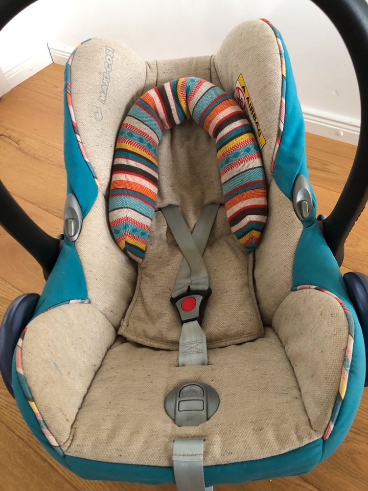 Maxi Cosi CabrioFix Babyschale Autositz Kindersitz in Alfter