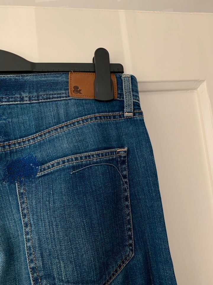 Jeans von H&M blau Gr. 36 in München