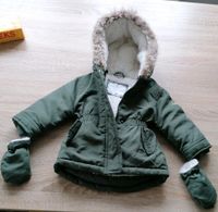 Mädchen winterjacke 68 mit Handschuhe Bochum - Bochum-Wattenscheid Vorschau