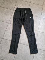 Fußball Hose Jogginghose Hose Nike Sport gr. S Baden-Württemberg - Neufra Hohenzollern Vorschau