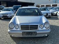 Mercedes-Benz E 240 Lim./Automatik/Schiebedach/Shz/Klima/1Hand Niedersachsen - Goslar Vorschau