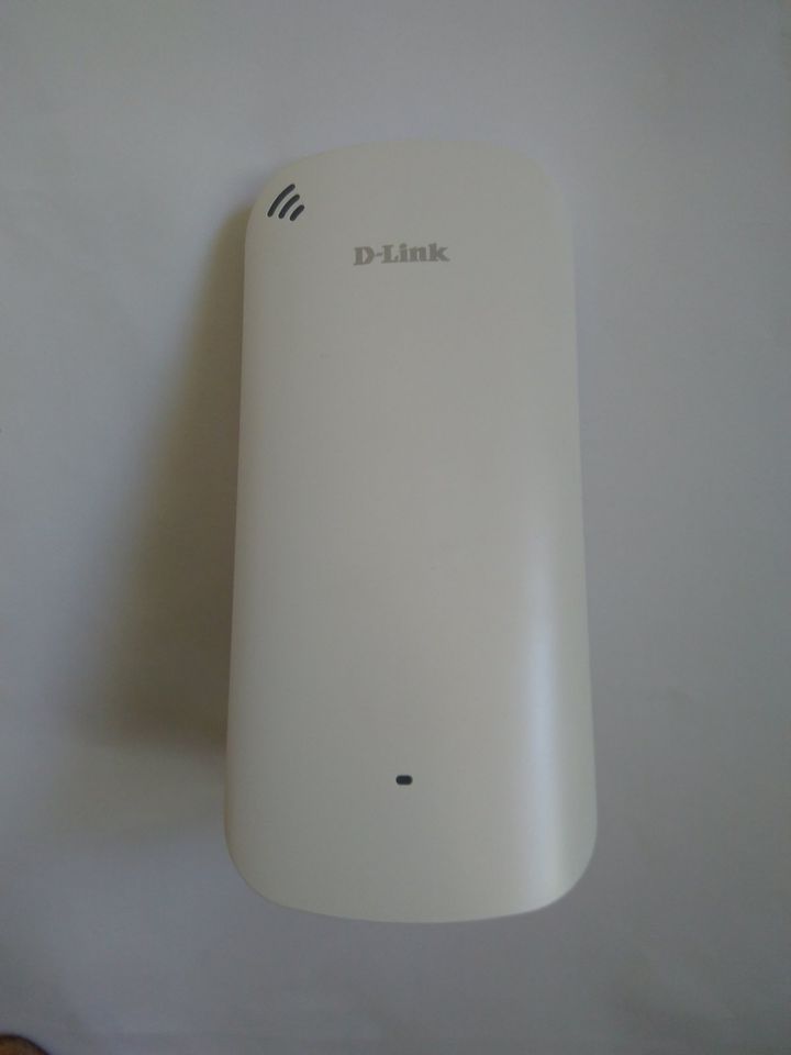 D-Link DAP-X1860 AX1800 Mesh Wi-Fi 6 Range Extender in Berlin