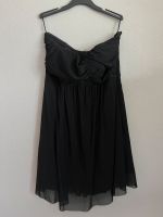 Esprit Abendkleid Cocktailkleid Ballkleid Trägerlos Gr. 38 Hessen - Stadtallendorf Vorschau