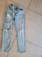 Jeans blau H&M Gr. 152 relaxed/ tapered leg Nordrhein-Westfalen - Attendorn Vorschau