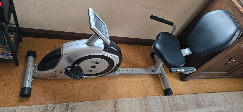 *TOP* Christopeit Sport Sitz Ergometer Magnet Bremssystem R20 in Oberlungwitz
